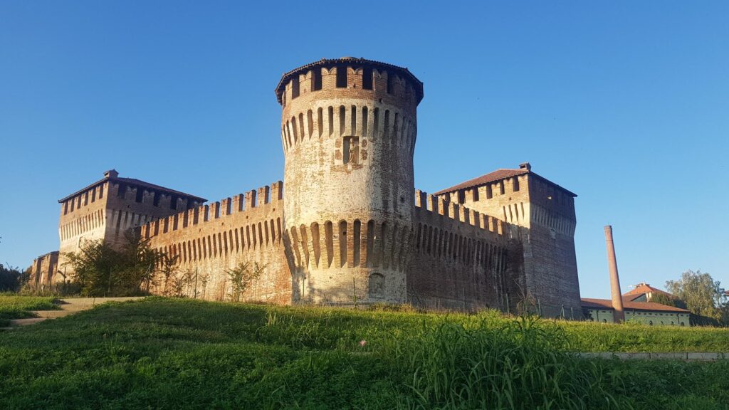 The battlements from outside